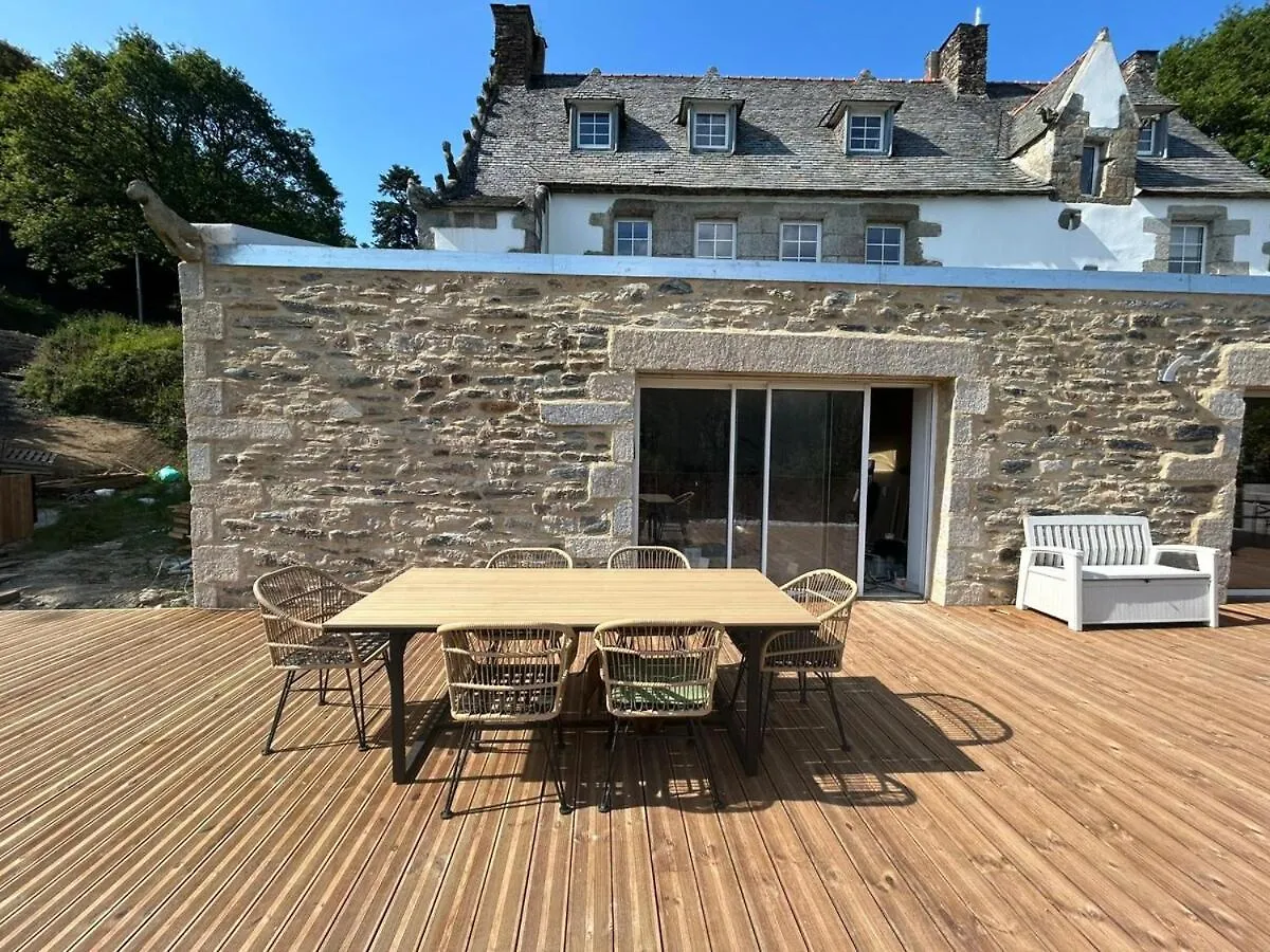 Appartement Dans Un Moulin Avec Terrasse Plounéventer